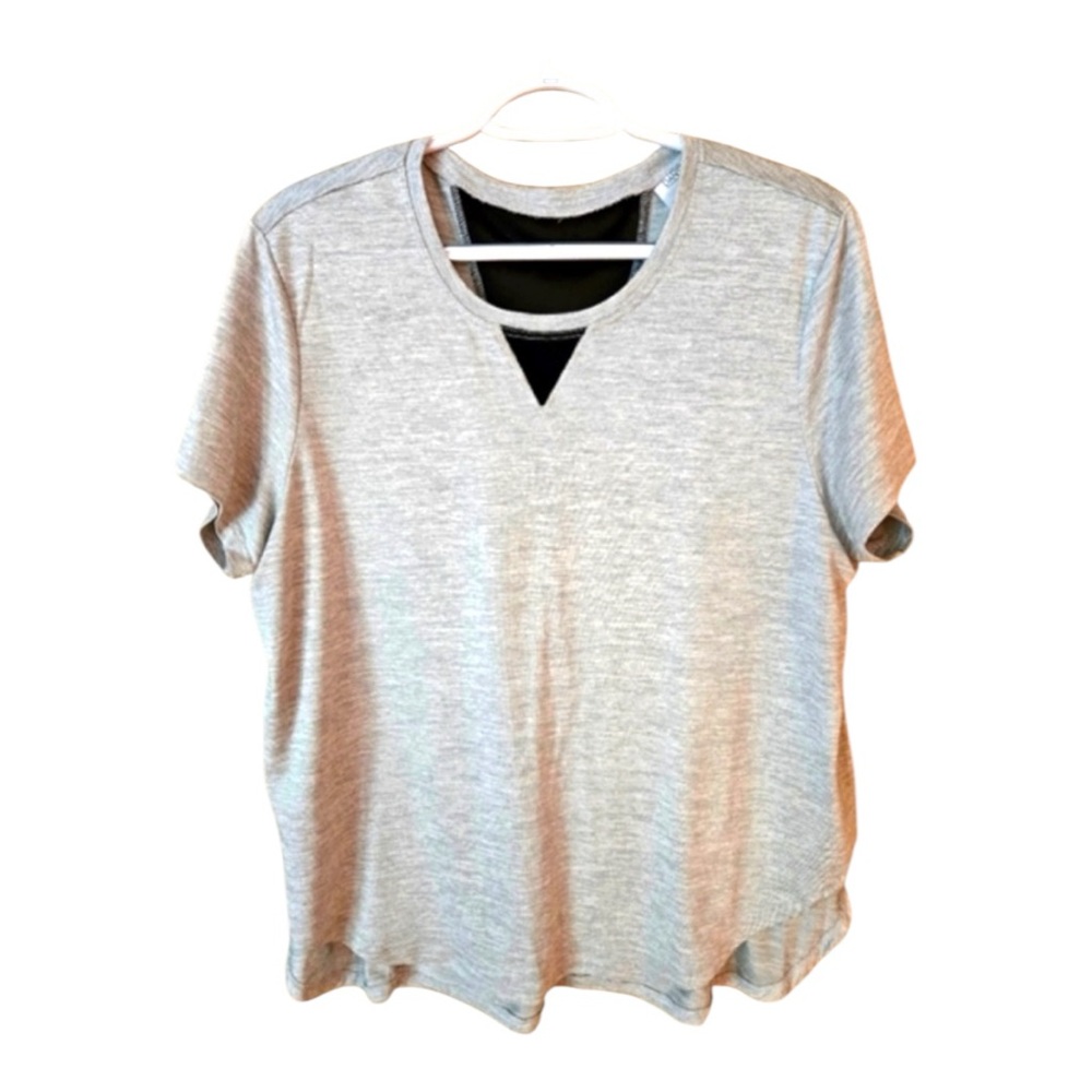Danskin Now Gray Short Sleeve Tee